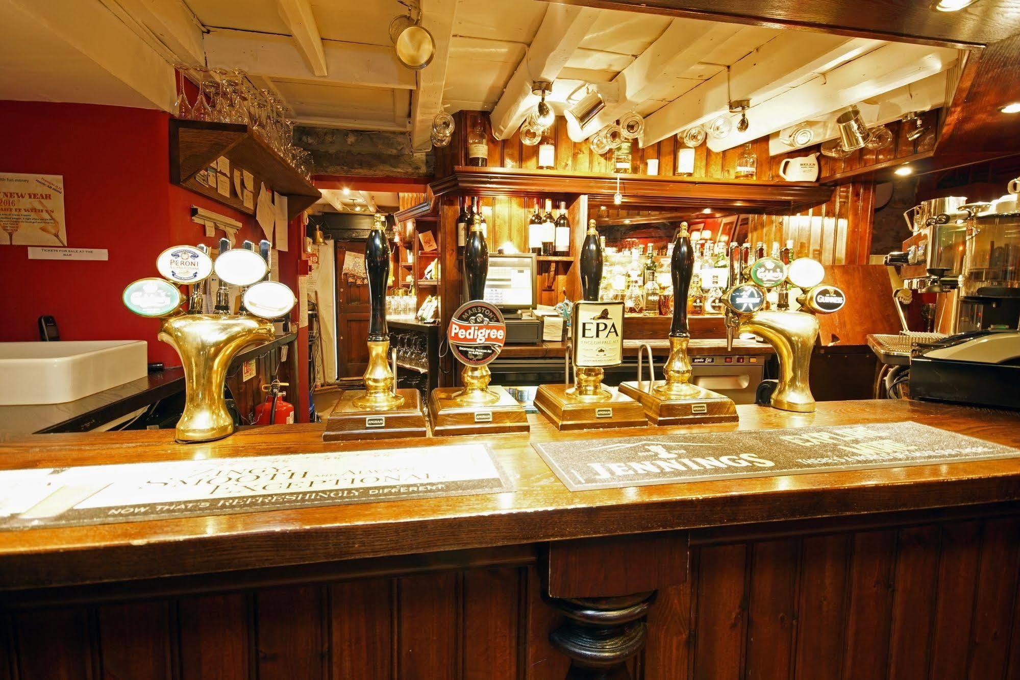 Devonshire Arms Inn Cracoe Exteriör bild